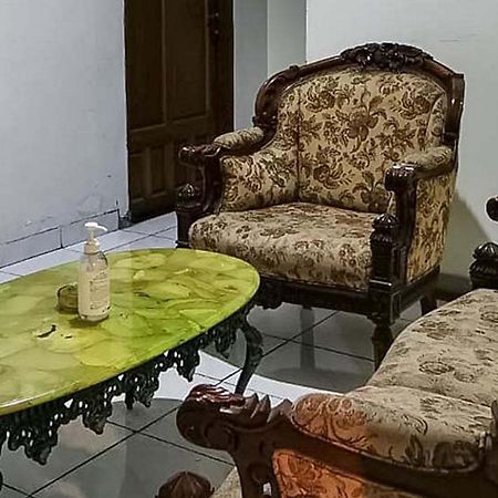 Santo Guest House Tropodo Brebek Buitenkant foto