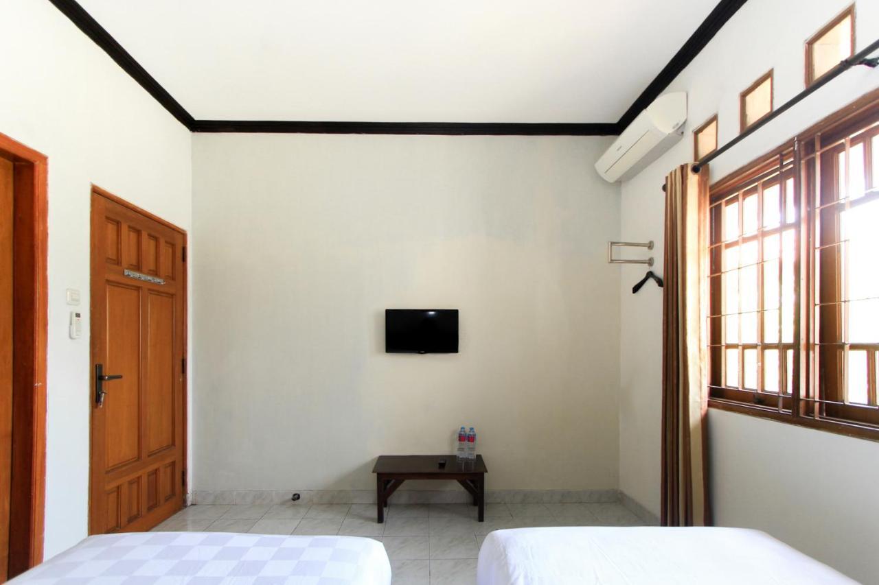 Santo Guest House Tropodo Brebek Buitenkant foto