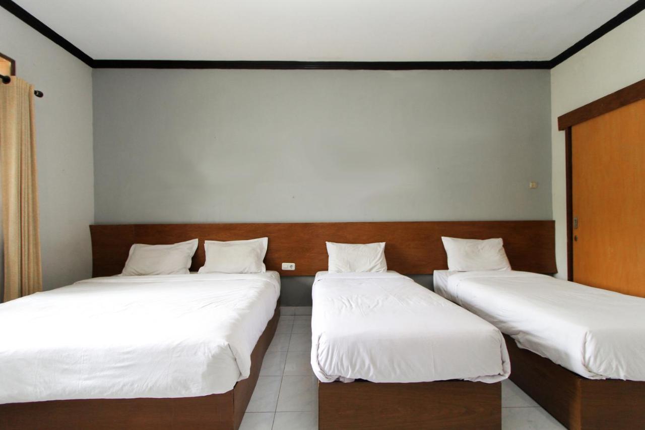 Santo Guest House Tropodo Brebek Buitenkant foto