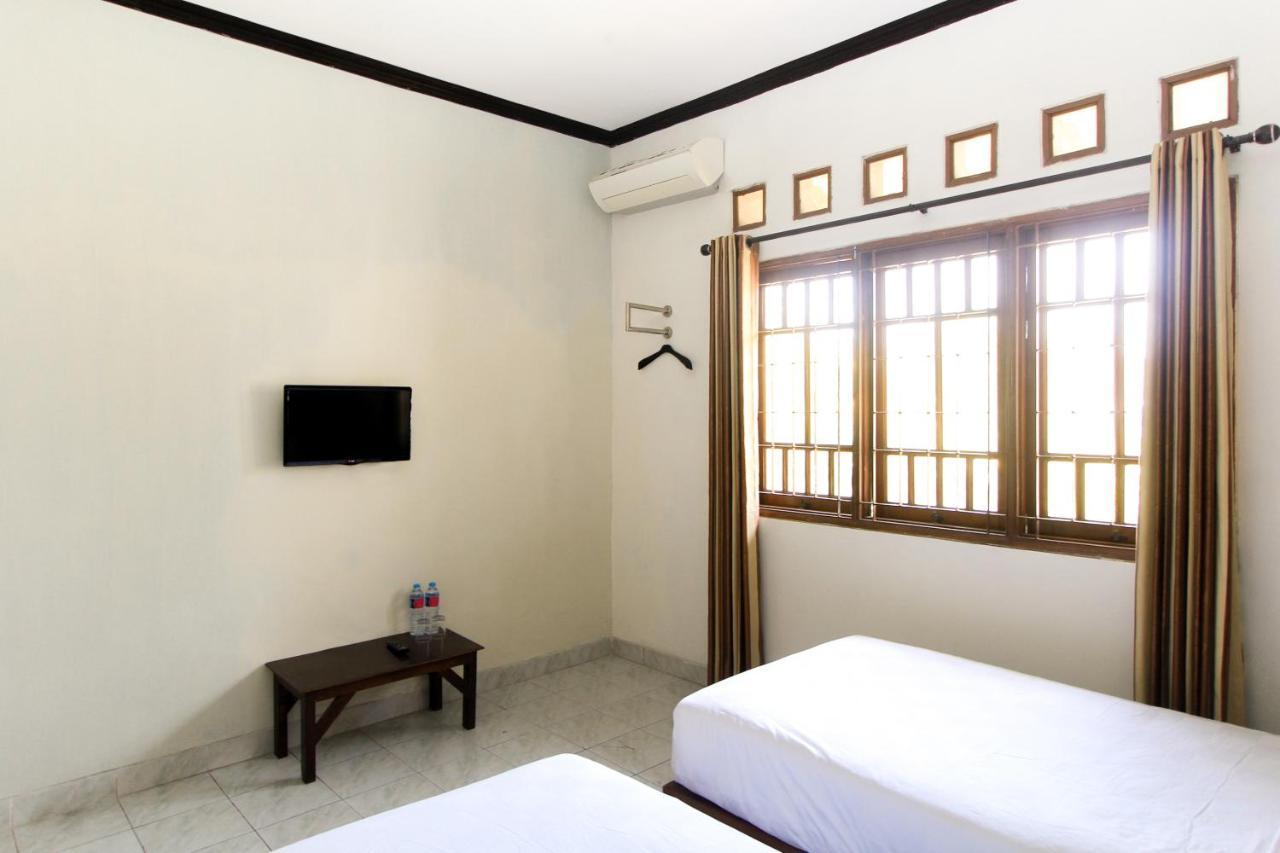 Santo Guest House Tropodo Brebek Buitenkant foto
