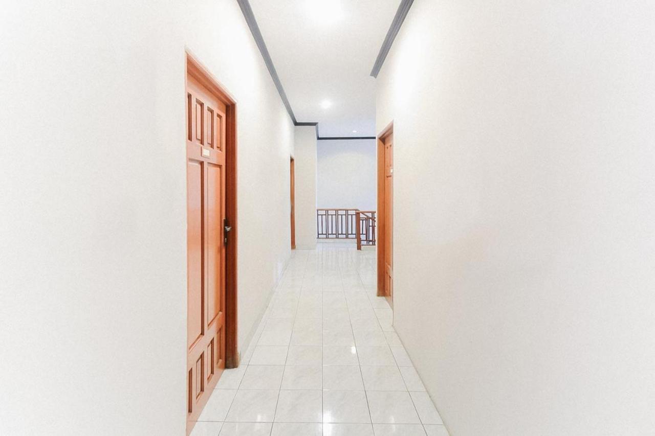 Santo Guest House Tropodo Brebek Buitenkant foto