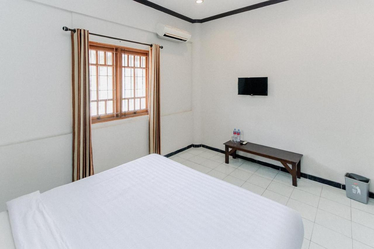 Santo Guest House Tropodo Brebek Buitenkant foto