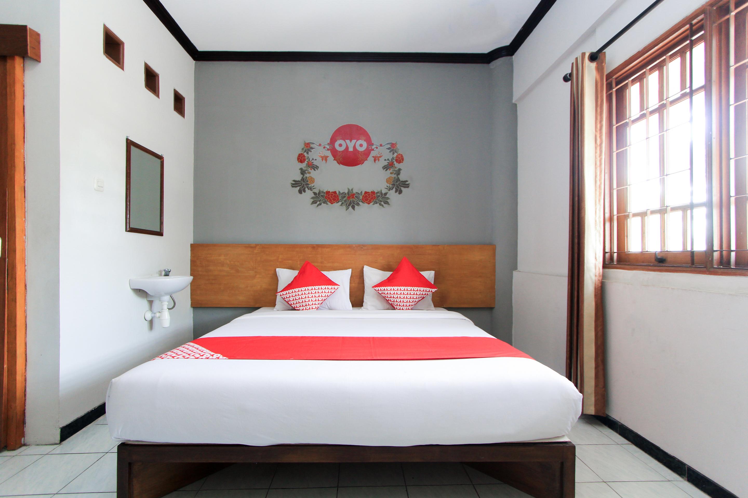 Santo Guest House Tropodo Brebek Buitenkant foto