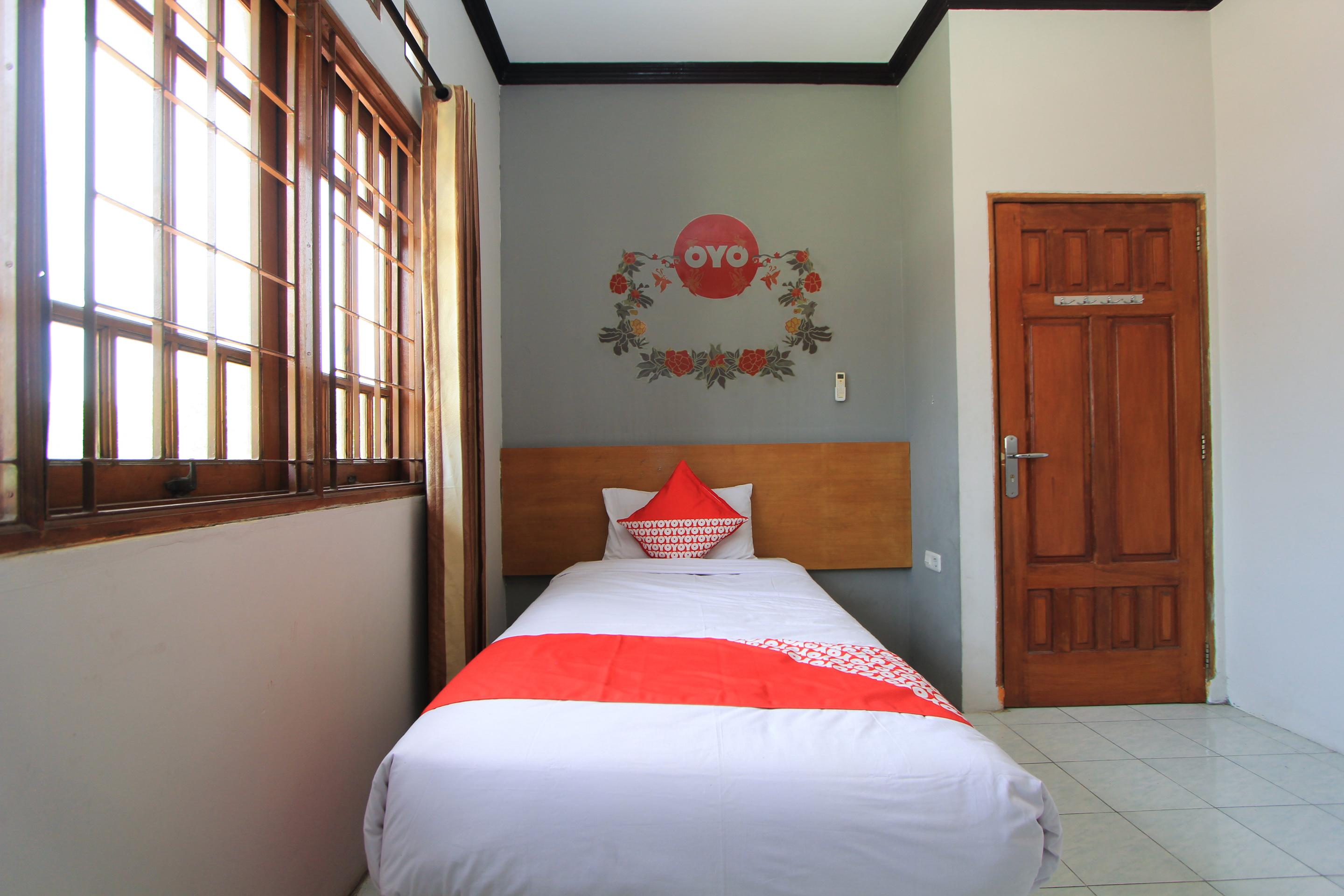 Santo Guest House Tropodo Brebek Buitenkant foto