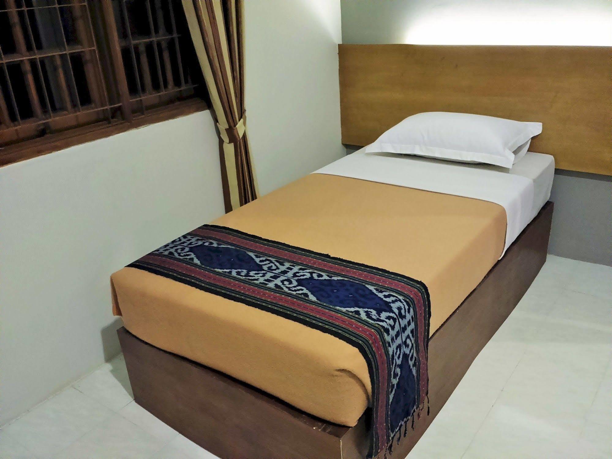 Santo Guest House Tropodo Brebek Buitenkant foto